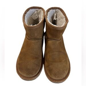 UGG KOOLABURRA Koola Mini Short Boot - Chestnut Size 6 Shearling Boho